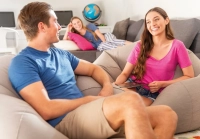 Надувное кресло Intex 68579 (114x114x71 см)