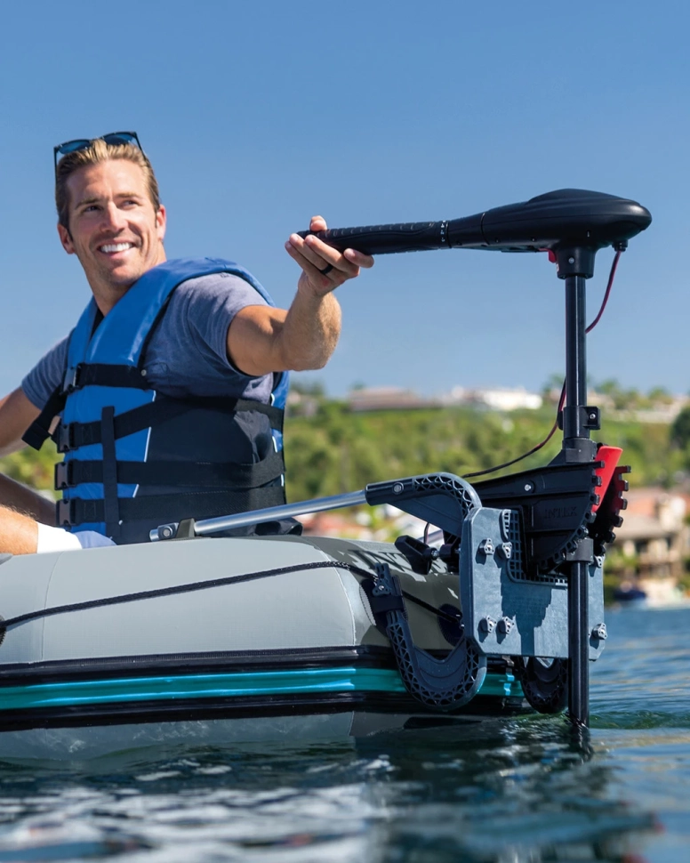 Подвесной мотор для лодки Intex 68631 Trolling Motor (420 Вт, от аккумулятора 12 В)